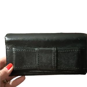 NWOT Kate spade bow black leather big wallet 18 slots to add cards very nice 👍